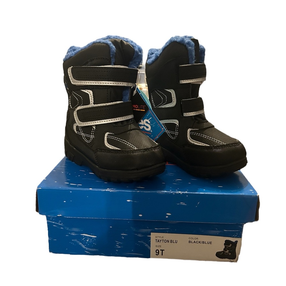 Totes Tayton mid waterproof winter boots child size 9